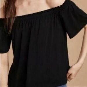 ARITZIA Wilfred Free Satre Off Shoulder Blouse